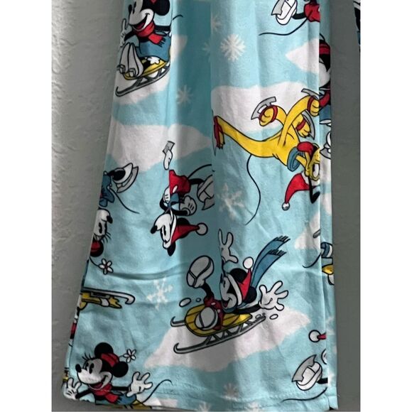 Disney 100 Mickey Mouse & Friends Matching Family 2pc Pajama skiing M Holiday - Picture 5 of 6